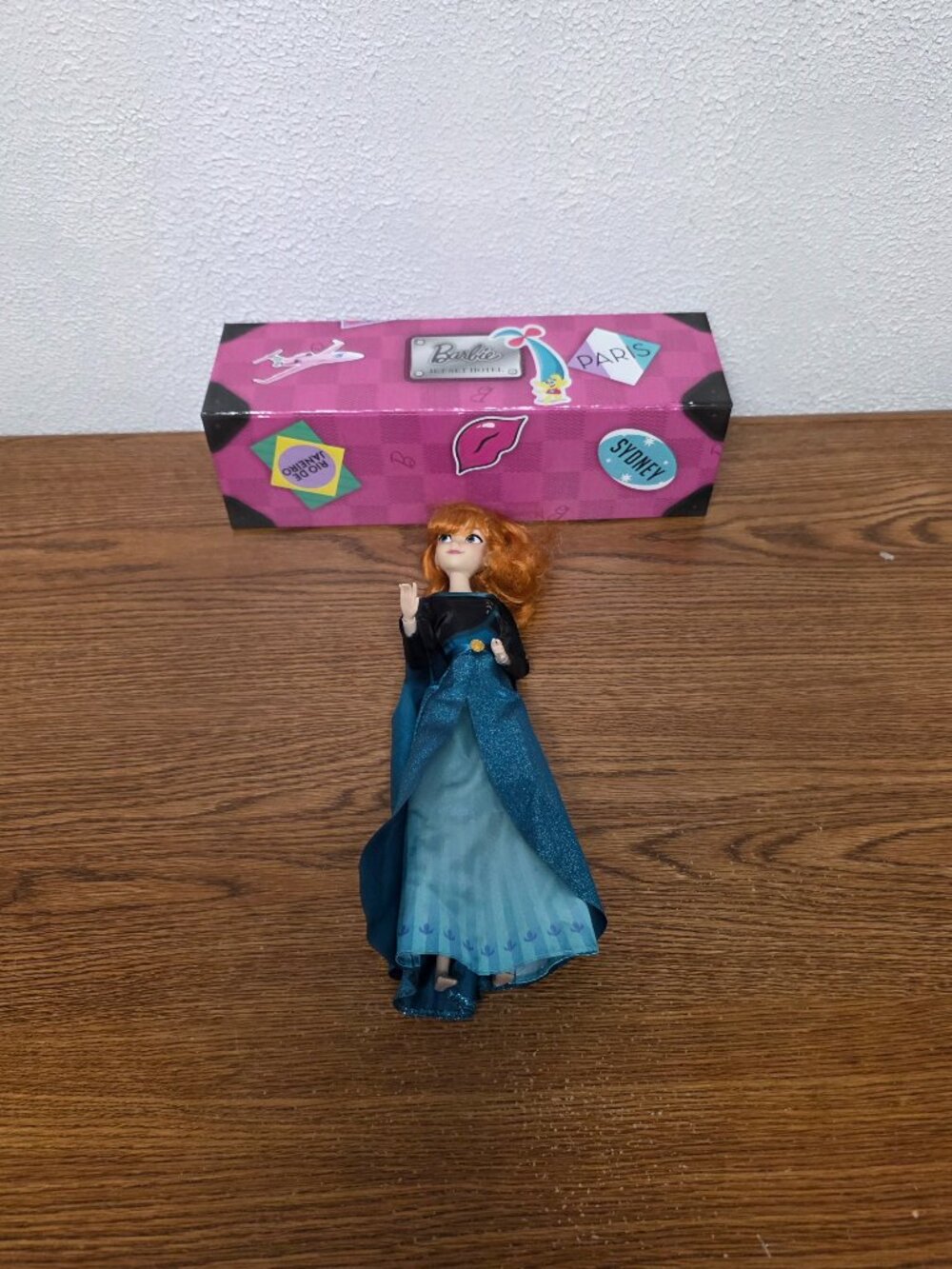 Doll - Barbie Anna from Frozen 12" Tall - Includes a Barbie Closet Carrying Case